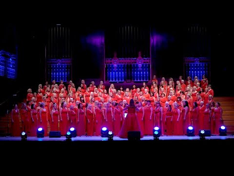 Total Eclipse of the Heart (Bonnie Tyler) Performed by Valley Rock Voices