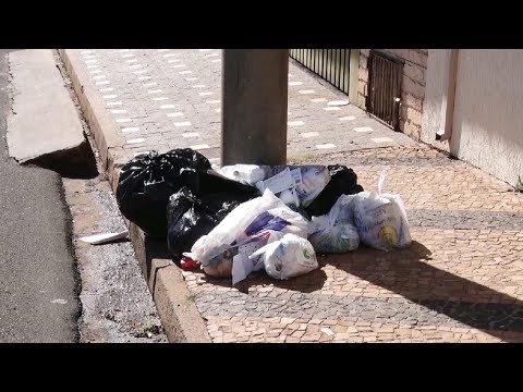 Bairros de RC ficam sem coleta de lixo