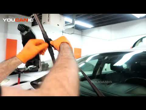 2012-2019 Ford Focus – Windshield Wiper Blades Replacement