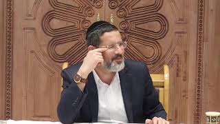 שיעור להצלחת עם ישראל עם הרב יוסף חיים גבאי שליט"א (הרב יוסף חיים גבאי) - התמונה מוצגת ישירות מתוך אתר האינטרנט יוטיוב. זכויות היוצרים בתמונה שייכות ליוצרה. קישור קרדיט למקור התוכן נמצא בתוך דף הסרטון