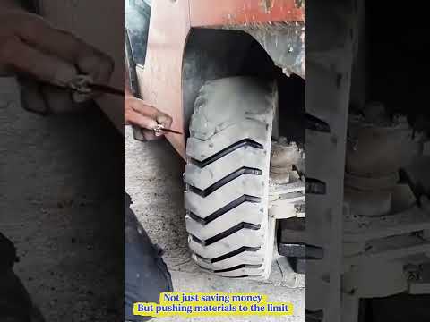Old Tire Retreading Process｜Carving New Treads by Hand #craft #work
