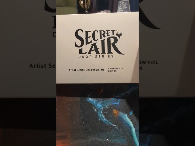 Vídeo relacionado con MTG Secret Lair: Artist Series: Jesper Ejsing (edición sin aluminio)