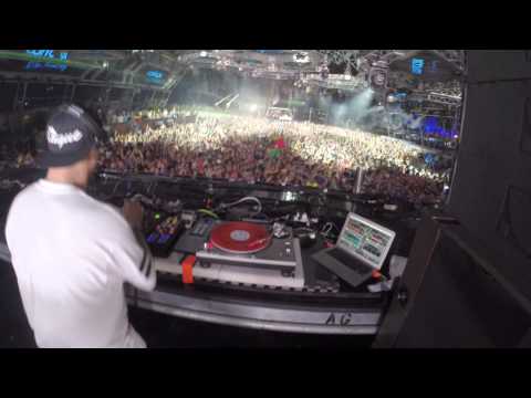 LOCO DICE @ Ultra Music Festival (March 29th, 2014)