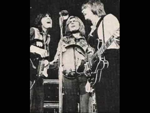 Videoclip de Words Don't Come Easy — The Hollies