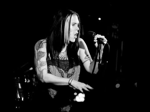 Emmy winning singer reacts to Beth Hart “Am I the One” live @ Paradiso [M’s Tips]