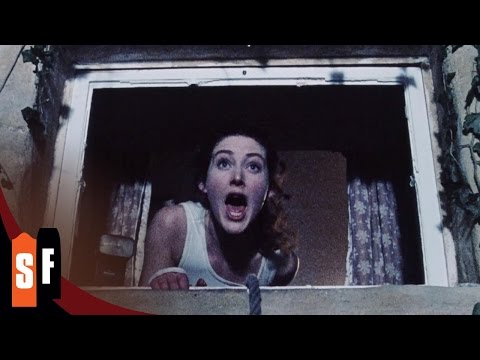 Dog Soldiers (1/3) Werewolf Takes The Bait (2002) HD