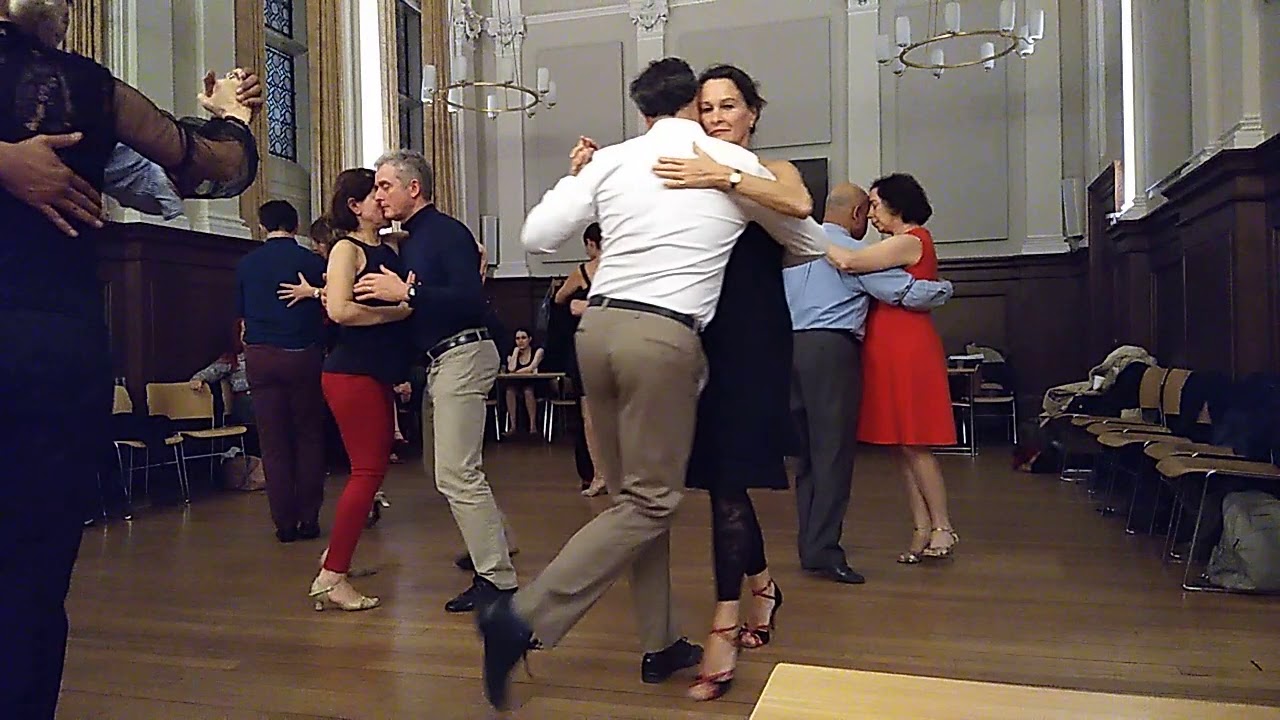A Tango Tanda at Mayfair Milonga 190309.2