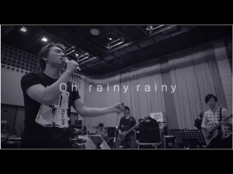 D-LITE - Rainy Rainy M/V (Short Ver.)