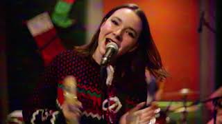 The Regrettes - All I Want For Christmas [Live Video]