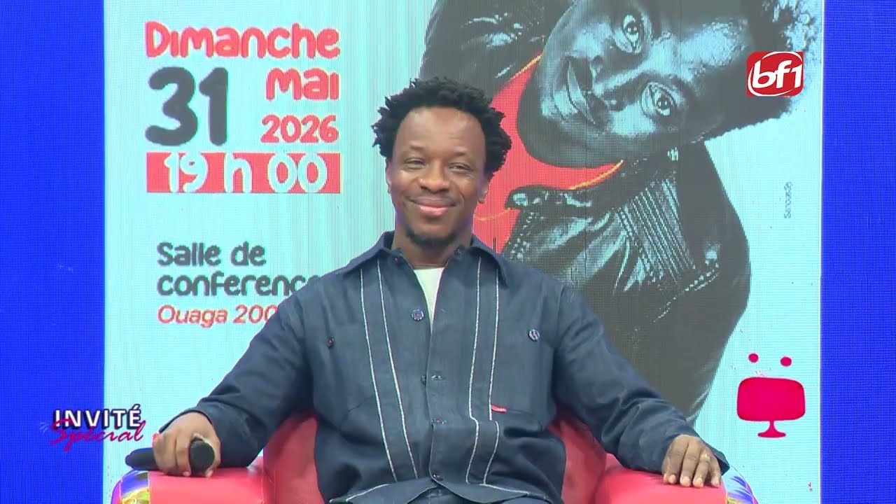 Smarty et Moussa Petit Sergent partagent un moment de complicité à la Télé S’amuz