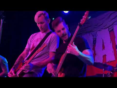 Ballyhoo - Gas Station Burrito - (2019.10.01 - Waiting Room - Omaha - Live)