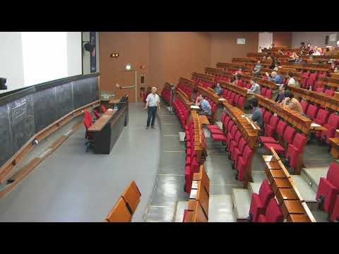 Analysis and Geometry in SL(2,Z)-dynamics