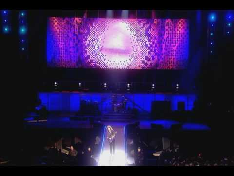 Queen + Paul Rodgers - Guitar Solo - Bijou - Last Horizon (live)