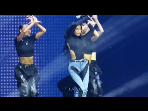 230218 Hwasa (화사) sings MAMAMOO (마마무) medley at MIK FESTIVAL in Paris