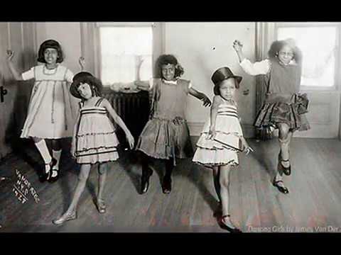 Roarin' 20s: Zack Whyte & His Chocolate Beau Brummels - It's Tight Like That, 1929