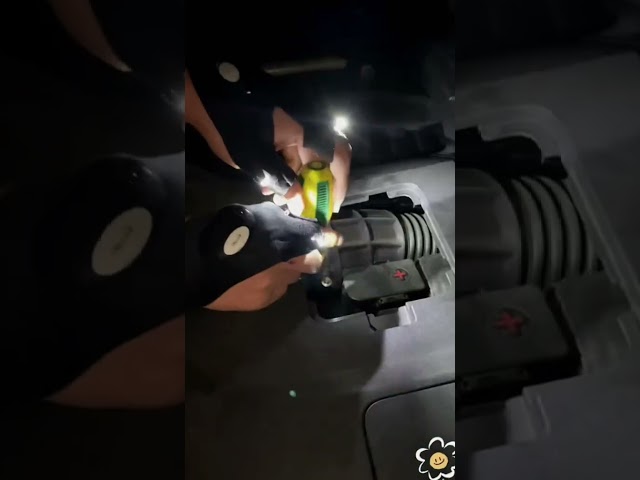 Vídeo relacionado con AMFUN Guantes LED Luminosos, Guantes led Accesorios de Pesca, Guante con Luz Leds, para Hombre Padre Regalos Papa Hombres Cumpleaños