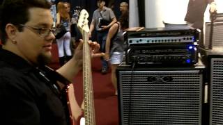 Video thumbnail for Compare Gallien-Krueger Fusion 550 and MB Fusion at Smmer NAMM by Bass Gear Magazine
