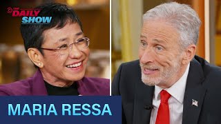 Download lagu Maria Ressa - Fighting Back Against Trump’s Authoritarian Algorithm With Truth | The Daily Show mp3
