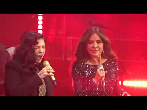 La Mujer - Mon Laferte ft Gloria Trevi @ Auditorio Nacional 8 de Diciembre de 2022