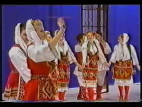 Macedonian Folklore Dances & Songs - KUD Orce Nikolov (1)