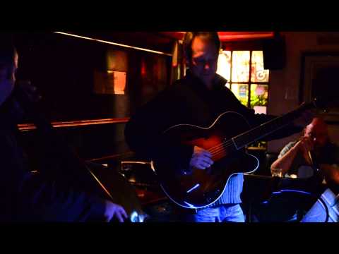 "Moanin' Barry Greene Trio - 12/21/12