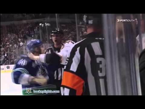 Colin Wilson vs Maxim Lapierre Oct 20, 2011