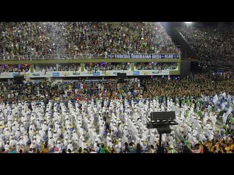 Bateria da Beija-Flor apresenta-se no módulo 4 - Carnaval 2018