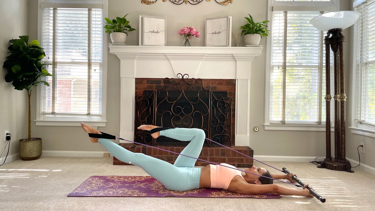 Pilates Bar Lower Body Workout | Leg Strengthening + Sculpt - YouTube