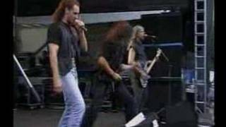Primal Fear - Running in the Dust (live)