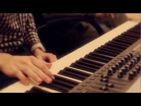 Ilya Aspire - The Time (Acoustic) Backstage