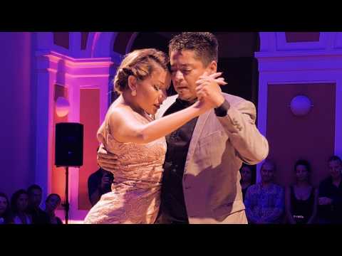 Noelia Hurtado and Carlitos Espinoza – No mientas #NoeliayCarlitos