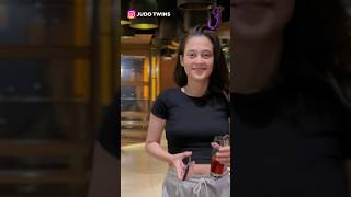 Download lagu Tak Sedot Kauu. Waduu Bule Omong ap yaaa guys? #judotwins #reels #reelsinstagram mp3 Download lagu Tak Sedot Kauu. Waduu Bule Omong ap yaaa guys? #judotwins #reels #reelsinstagram mp3