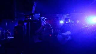 Nicole Sabouné - Right track