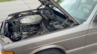 1990 Mercedes-Benz 420 SEL Start Up and Engine Compartment