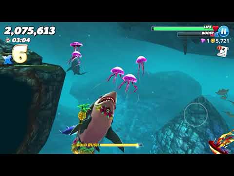 Unlocking the Megalodon! (Hungry Shark World)