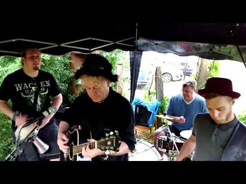 GHOSTS OF DAWN -  Week Full Of Suicide - Acoustic - Live at Garden Of Eden 26.08.2017