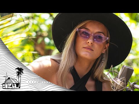 HoneyWhat - Aphrodite (Live Music) | Sugarshack Sessions