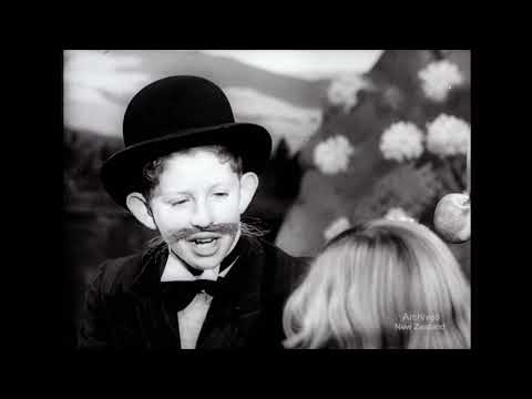 Crossing the Road (1951)