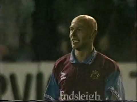 Burnley v Tottenham Hotspur. League Cup 2nd Round 1st Leg. 1993/94. Highlights - 22nd September 1993