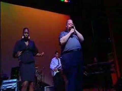 Paul DeLay & Liv Warfield sing Hallelujah A Tribute To Ray Charles
