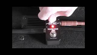 Video thumbnail for Sonicake Cry-Bot, Auto Wah, with Bass Guitar by tallthinkev