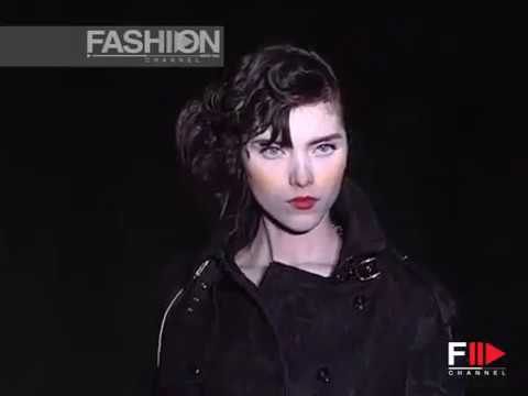 "Alessandro De Benedetti" Autumn Winter 2004 2005 Milan 2 of 4 Pret a Porter by FashionChannel
