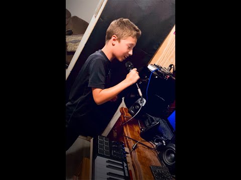 12 year old sings Sam Smiths’s Too Good at Goodbyes and it sounds absolutely BEAUTIFUL!!