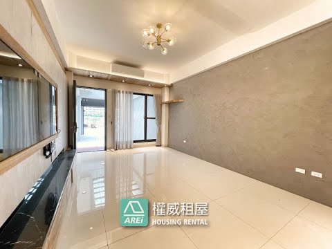 🚇MRT楠梓透天車墅全新5套房可停雙車權威 - Image 1