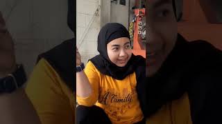 Download lagu Singer RENI FARIDA's Son Goes to School with FAREL mp3