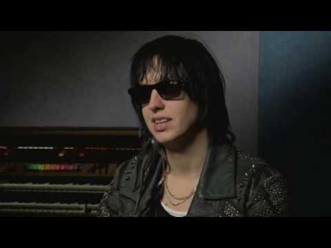 Amplified: Julian Casablancas on 'Boombox'