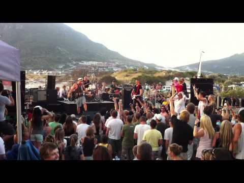 Ard Matthews And Just Jinjer LIVE - singing LIKE YOU MADLY at Dunes in Hout Bay December 2010