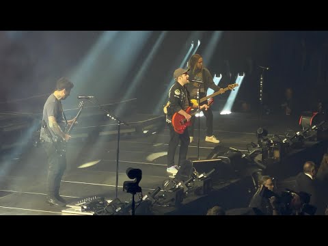 Fall Out Boy - Get Busy Living (8 Ball Song) -  Madison Square Garden - NYC - 3/22/24