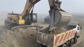 Caterpillar 385C Excavator Working On A Hard Rock Materials & Loading Trucks - Interkat SA