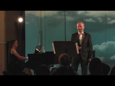 Iubito câtă lume între noi - Dumitru Lupu